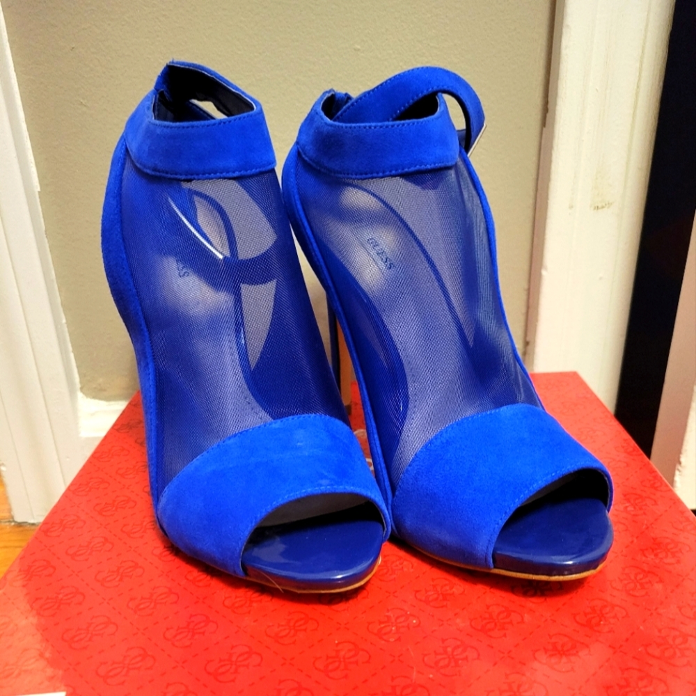 Guess Suede heels